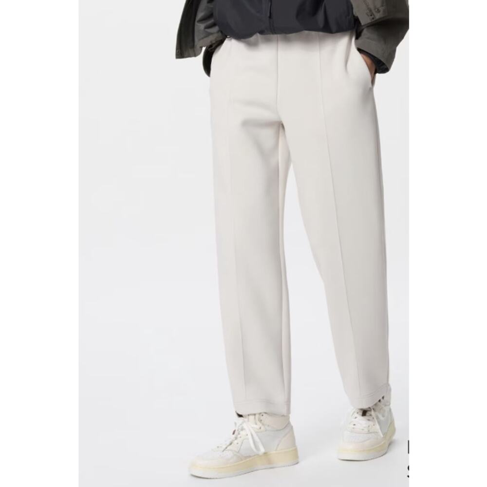 Uniqlo DRY Sweatpants in Light Grey